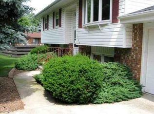 1706 Erin Dr, Normal, IL 61761