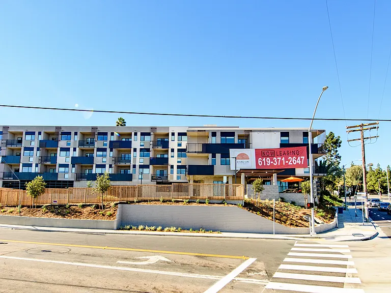 Rising Sun Apartments — Photo 60