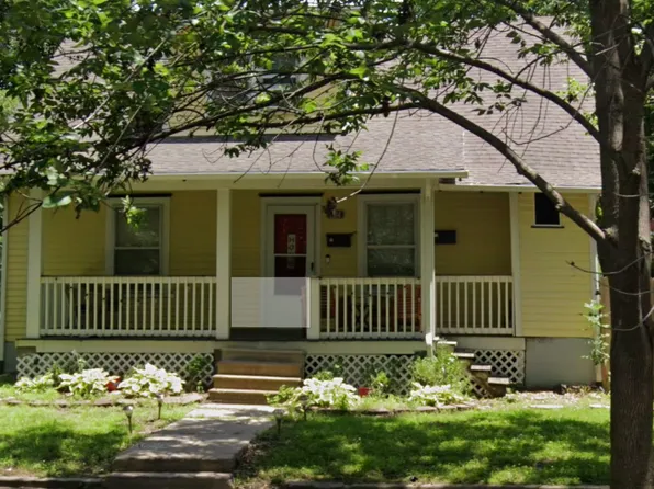 1304 Rhode Island St #2, Lawrence, KS 66044