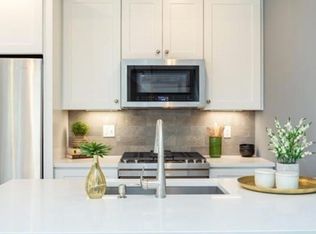 132 Perkins St UNIT 6, Somerville, MA 02145