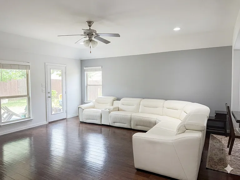 2639 Calmwood Dr — Photo 11