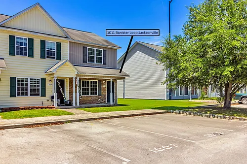 1011 Banister Loop Photo 1