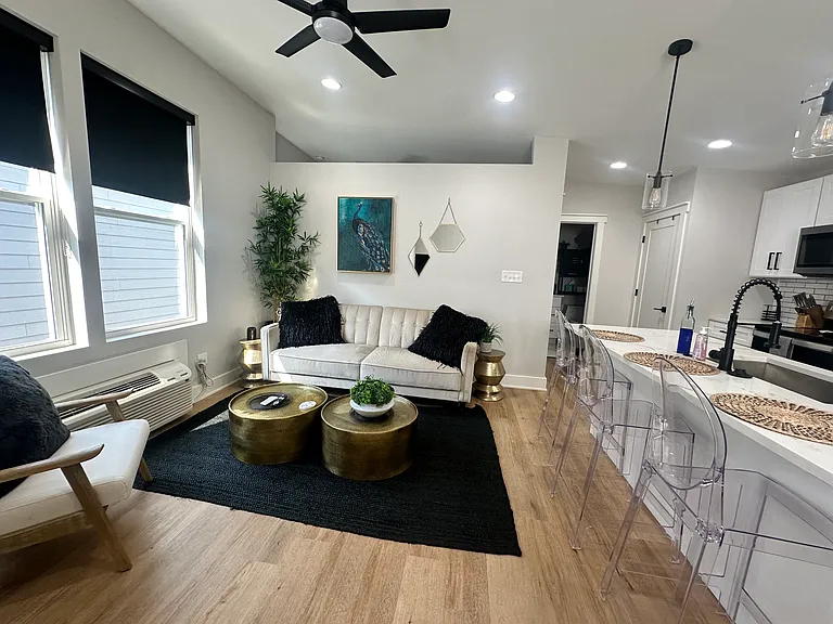 1134 English Ave #B — Photo 7