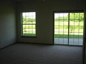 3rd image of 63 Thistle Ct