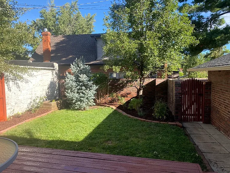309 E Florida Ave — Photo 21