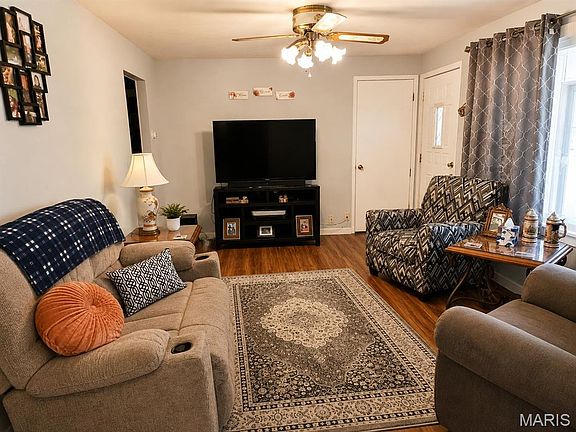 4th image of 1333 11th St