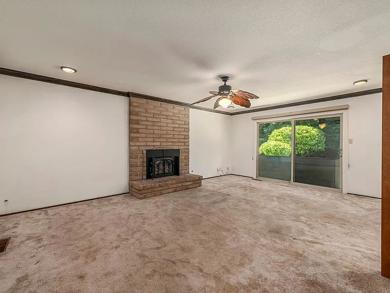146 Mountain View Ave — Photo 12