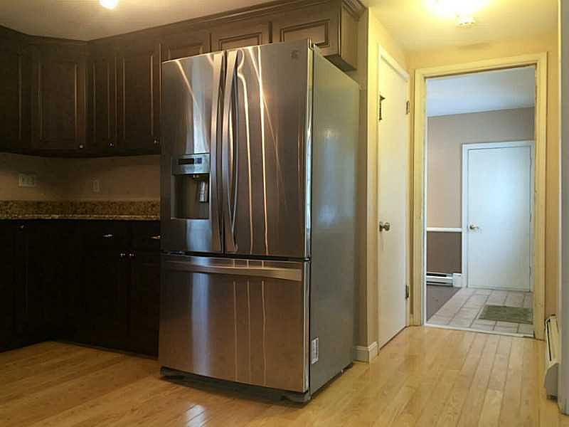 1st image of 15 Sweet Fern Dr