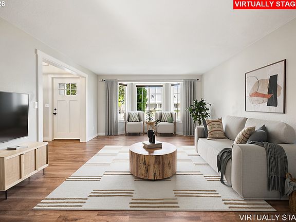 3rd image of 51894 SW Creekview Pl