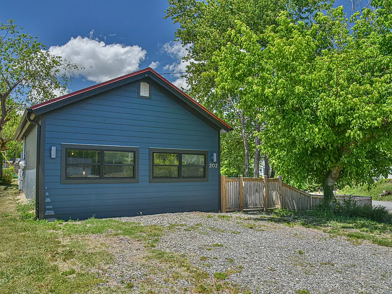 Elk Mountain Rd — Photo 25