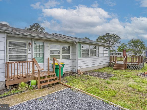 3rd image of 35415 Sussex Ln #17007
