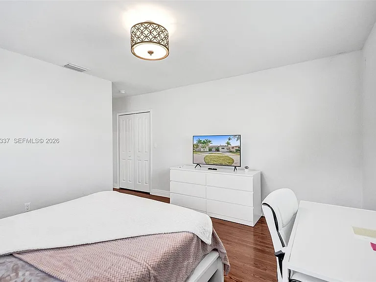 1102 Meadowlark Ave — Photo 40