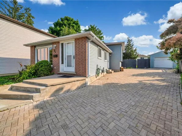 84 Homestead Pl, Kitchener, ON N2N 1Y8