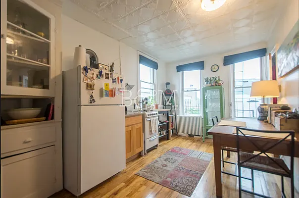 Rented by Brick&Mortar | media 6