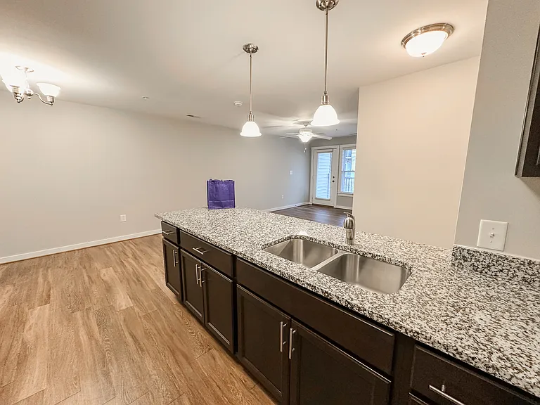 The Berkeley at Medford Pointe — Photo 26