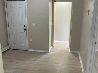 467 Henry St, Elizabeth, NJ 07201