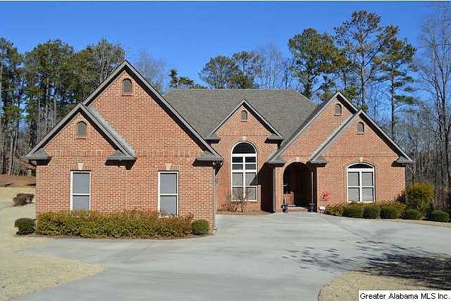 1st image of 5713 Woodland Trl