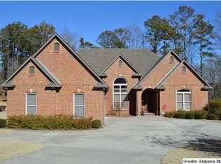 5713 Woodland Trl, Trussville, AL 35173