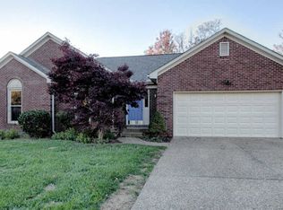 7708 Westwood Farms Ct, Louisville, KY 40220