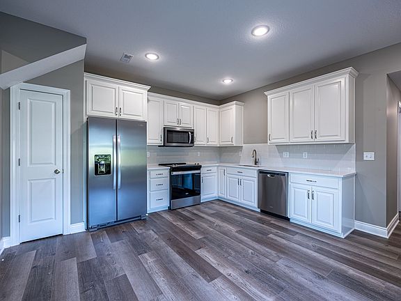 3rd image of 1208 William Pl #A