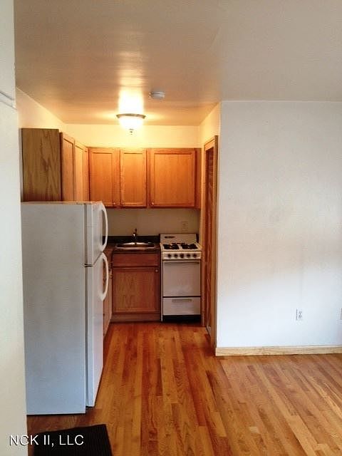 2nd image of 501 Ashland Ave APT 07