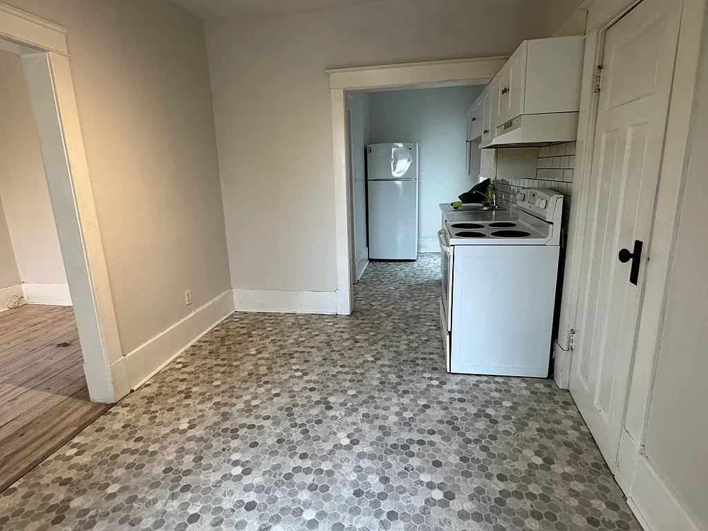 595 King Street - 9 — Photo 1