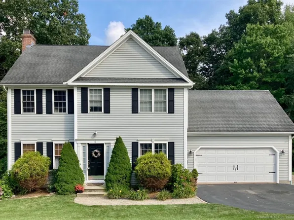 52 Tarragon Drive, East Hampton, CT 06424