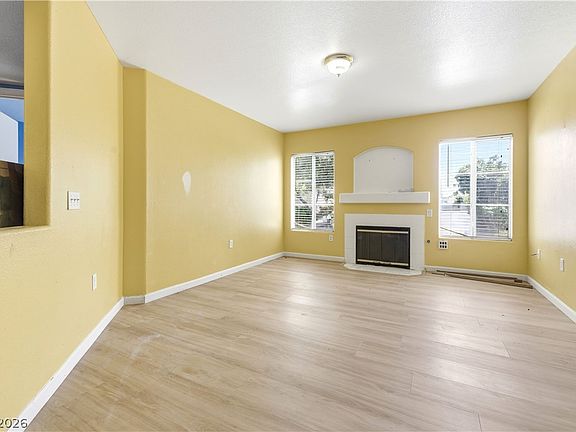 4th image of 4555 E Sahara Ave Unit 154