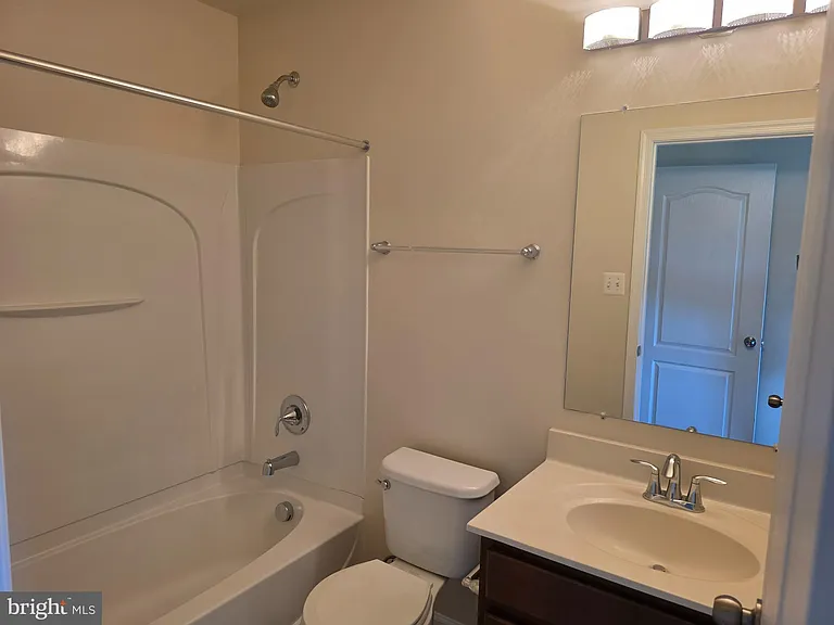 5066 Oyster Reef Pl — Photo 14