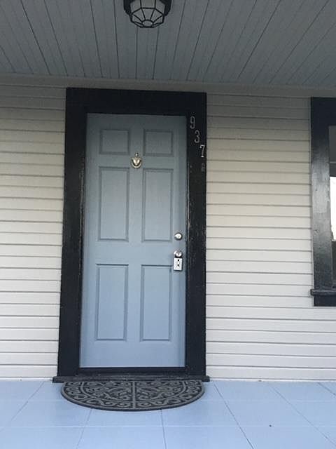 1st image of 937 Paula St