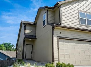 132 W Kay St, Lansing, KS 66043