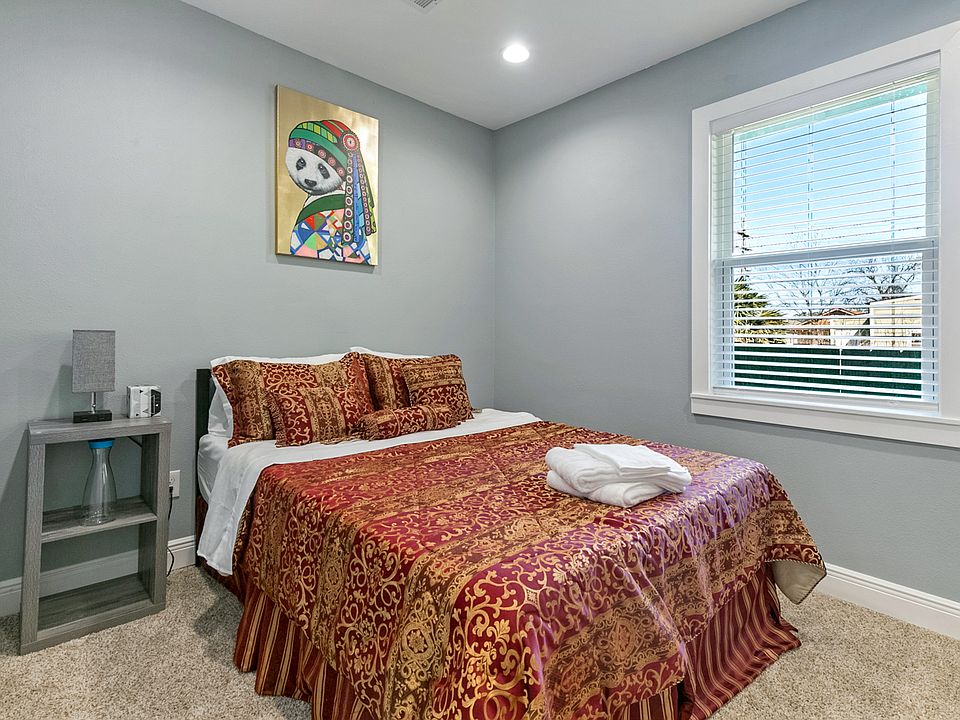 1st image of 2228 Arts St #1