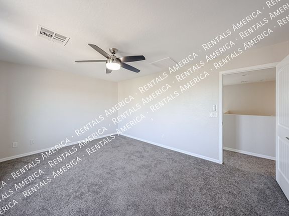 5th image of 856 E Jacob St