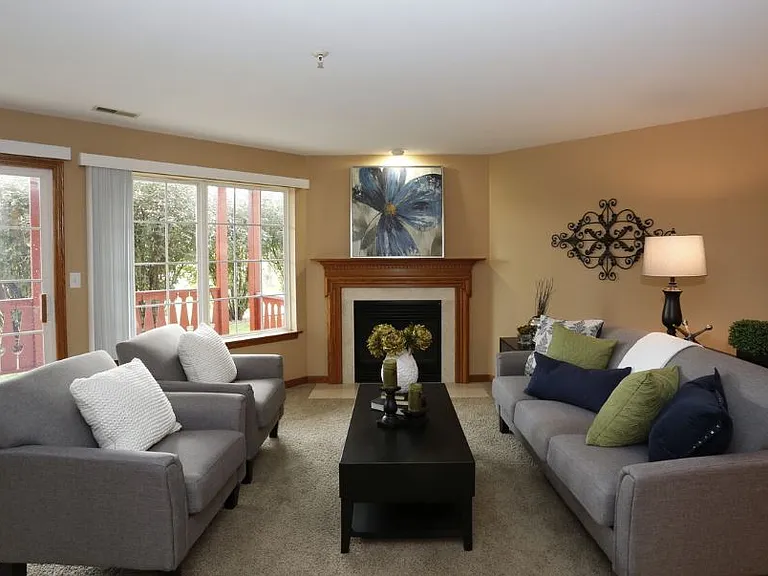 3015 W Willow Knolls Dr #2 — Photo 2