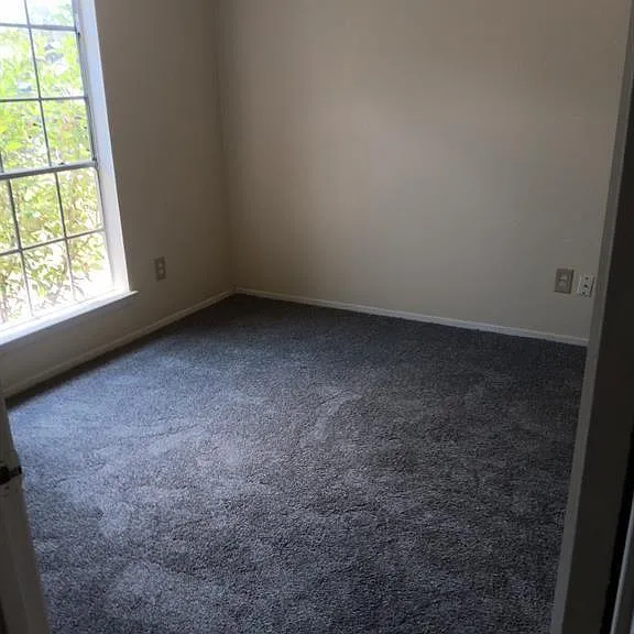 11925 Sunhillow Bnd #A — Photo 2