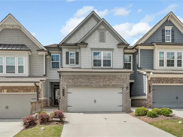 649 Isom Walk, Suwanee, GA 30024