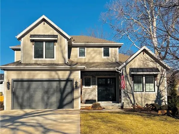 5212 W 72nd St, Prairie Village, KS 66208
