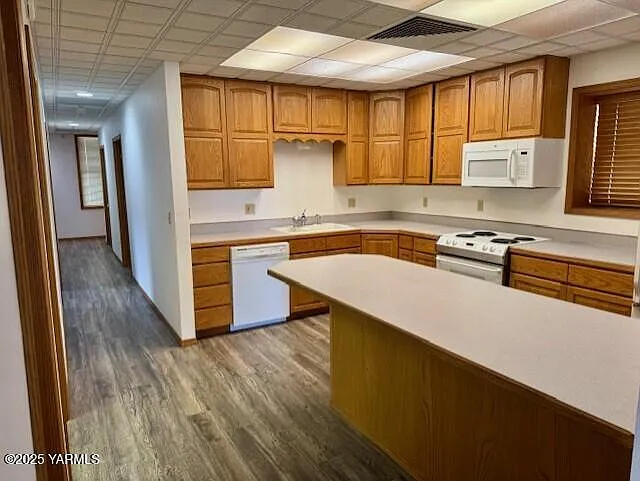 16 S Toppenish Ave #2 — Photo 2