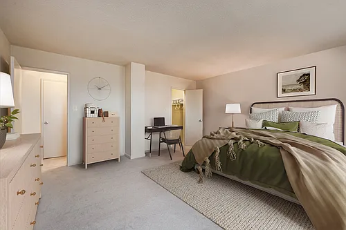 Claridge House Photo 1