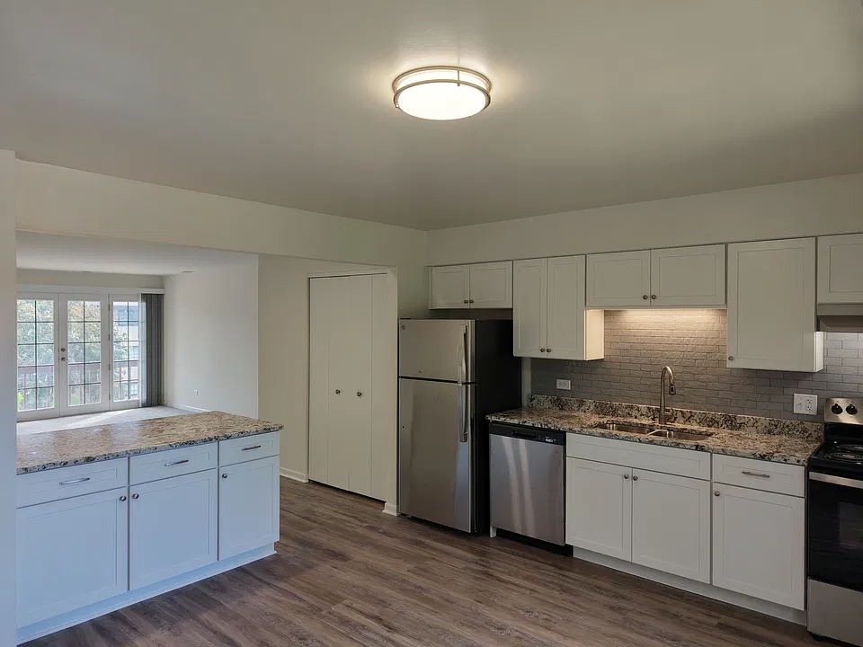 Woodcreek Apartments