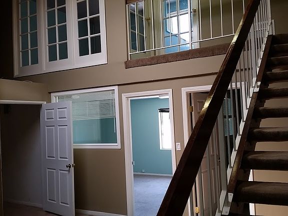3rd image of 6047 Tampa Ave Ste 305