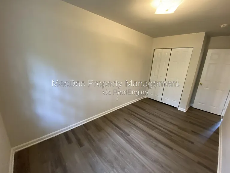 130 Janney Ct — Photo 18