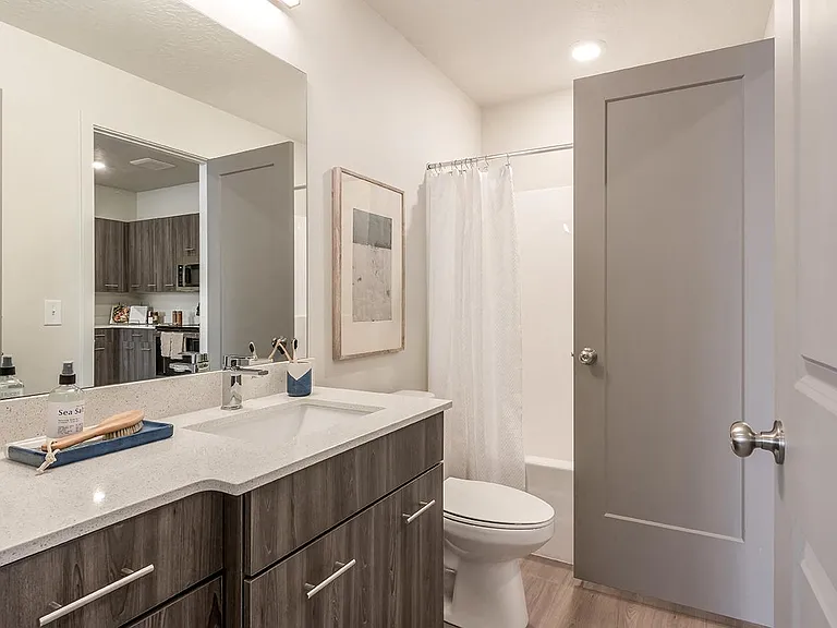 H2O Townhomes — Photo 19