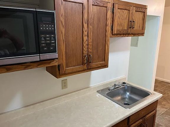 4th image of 1434 Grand Ave