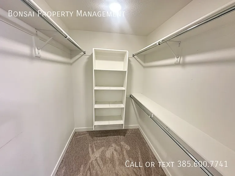 11723 S Leander Dr — Photo 10