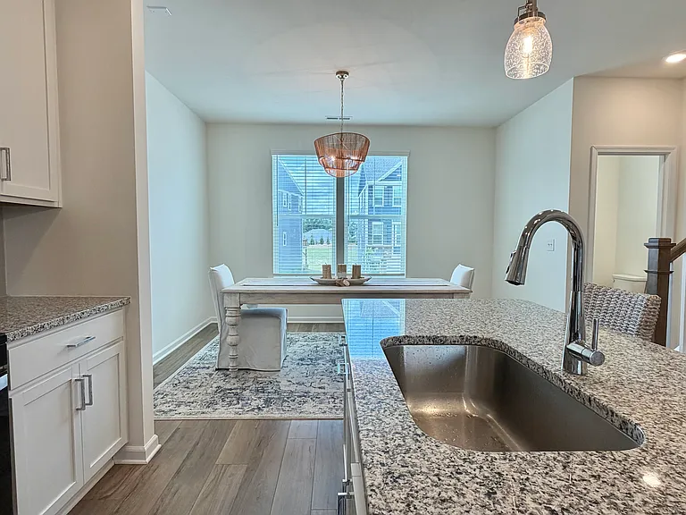 855 Parc Townes Dr — Photo 22