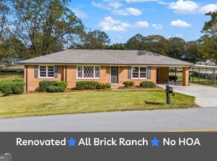 263 Valley Dr, Toccoa, GA 30577