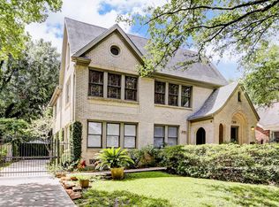 2127 Bartlett St, Houston, TX 77098