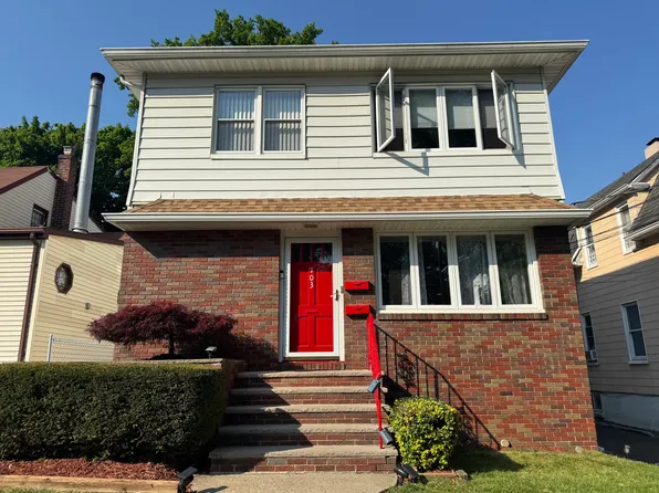 103 E Pleasant Ave, Maywood, NJ