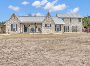 182 Shalako Dr, Kerrville, TX 78028